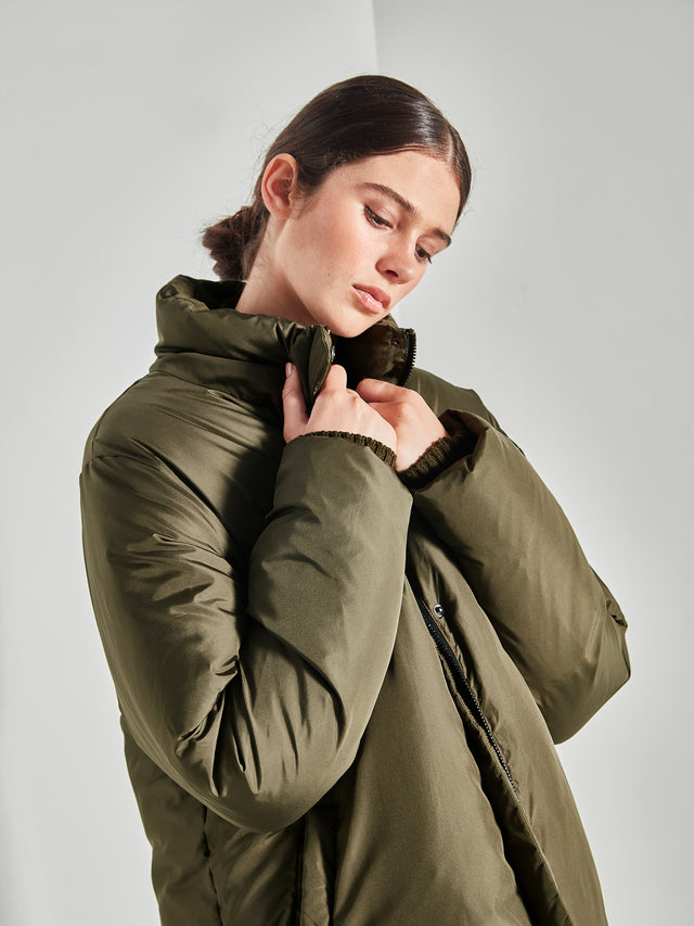 Puffer Jacket (Recycled Down) Olive