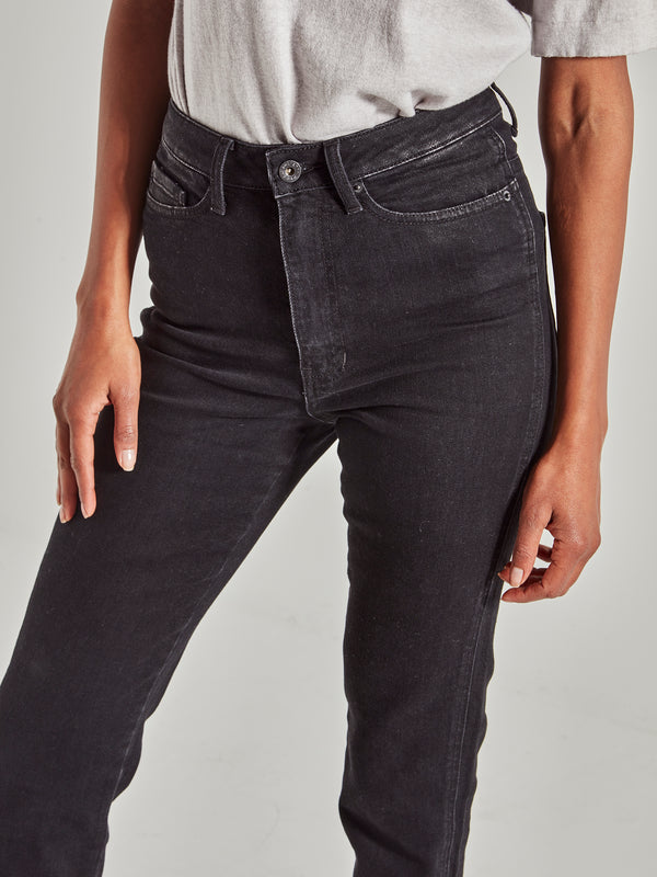 Straight Leg Jean (Denim) Black Enzyme